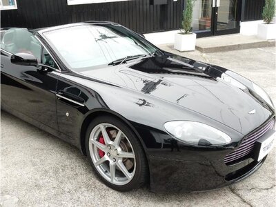 صورة 12 لـ 2010 Aston Martin V8 VANTAGE ROADSTER