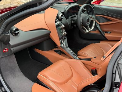 2018 Mclaren 720S 照片 22