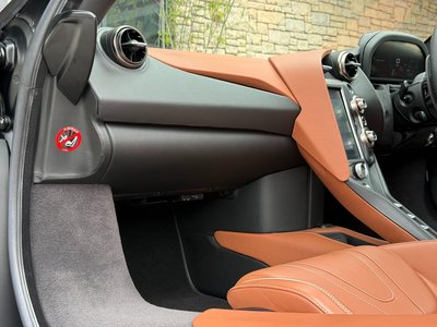 2018 Mclaren 720S 照片 24