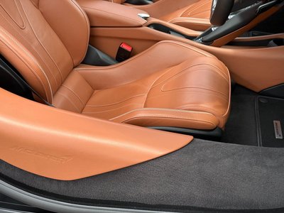 2018 Mclaren 720S 照片 17