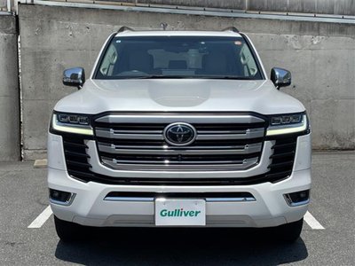 صورة 26 لـ 2021 Toyota LAND CRUISER 300