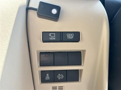 صورة 14 لـ 2021 Toyota LAND CRUISER 300