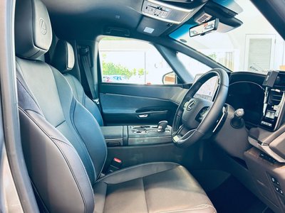 2024 Lexus LM 缩略图 23