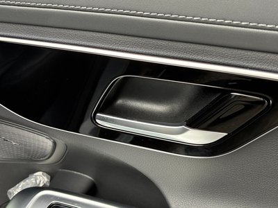 2022 Mercedes-BENZ C-CLASS thumbnail 18