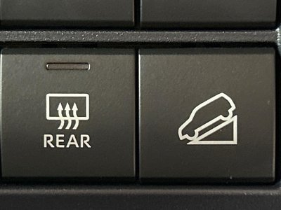 2024 Toyota LAND CRUISER 70 thumbnail 40