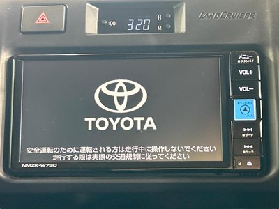 2024 Toyota LAND CRUISER 70 thumbnail 3