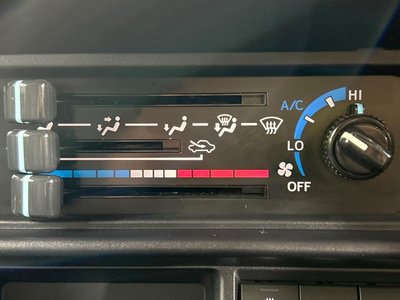 2024 Toyota LAND CRUISER 70 thumbnail 57