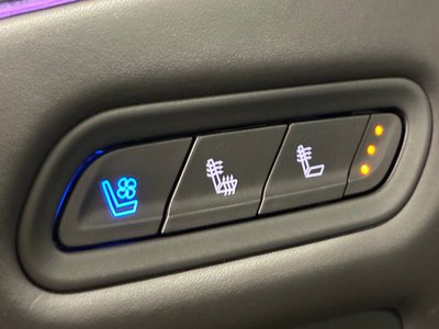2021 Cadillac ESCALADE thumbnail 23