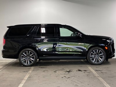 2021 Cadillac ESCALADE thumbnail 5