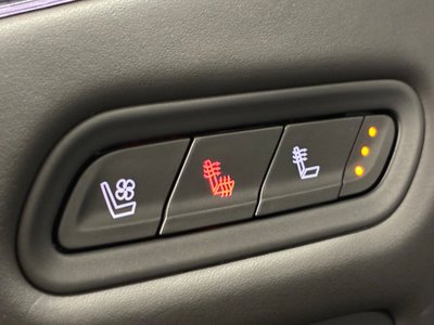 2021 Cadillac ESCALADE thumbnail 24