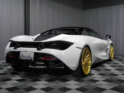 صورة 14 لـ 2019 Mclaren 720S SPIDER