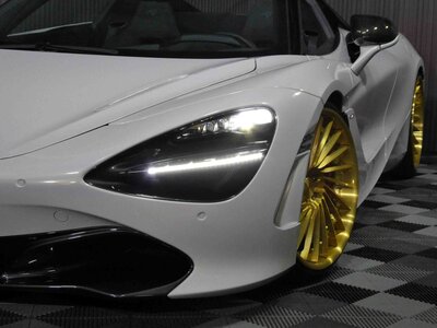 صورة 6 لـ 2019 Mclaren 720S SPIDER