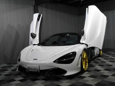 صورة 8 لـ 2019 Mclaren 720S SPIDER