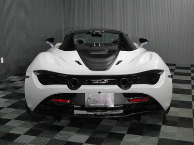 صورة 17 لـ 2019 Mclaren 720S SPIDER