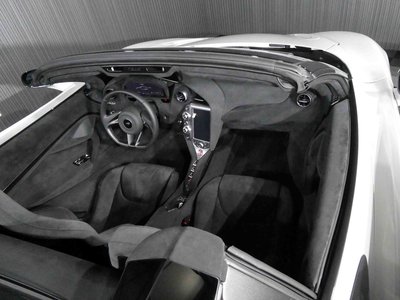 صورة 22 لـ 2019 Mclaren 720S SPIDER