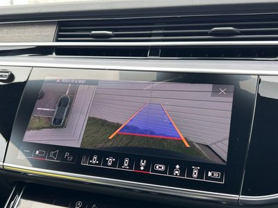 2024 AUDI A8 缩略图 9