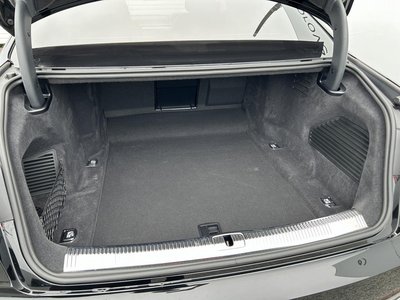 2024 AUDI A8 缩略图 16