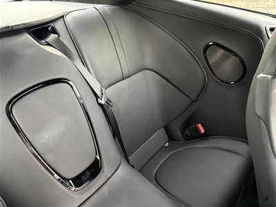 2026 Aston Martin DB12 缩略图 23