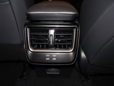 2024 Toyota CROWN CROSSOVER — миниатюра 14