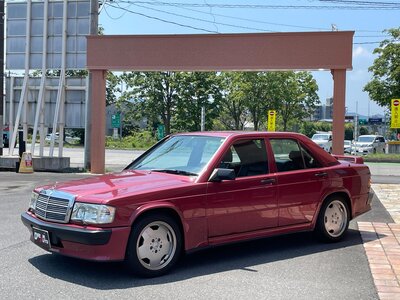 صورة 2 لـ 1990 Mercedes-BENZ 190