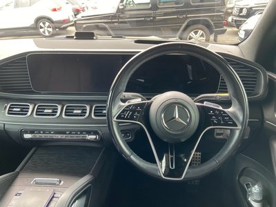 2025 Mercedes-BENZ GLS photo 10
