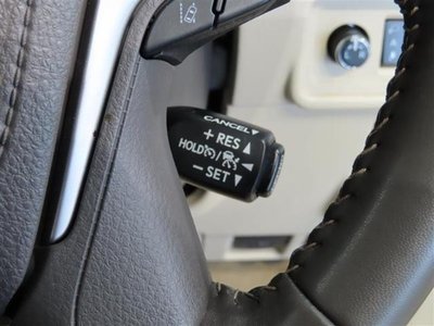 صورة 11 لـ 2023 Toyota LAND CRUISER PRADO