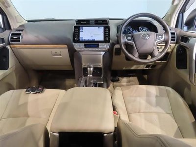 صورة 4 لـ 2023 Toyota LAND CRUISER PRADO