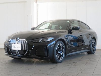 2025 BMW I4 照片 1