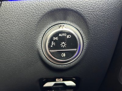 2026 Mercedes-BENZ C-CLASS thumbnail 37