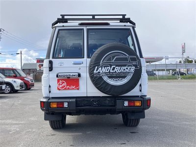 2025 Toyota LAND CRUISER 70 照片 34