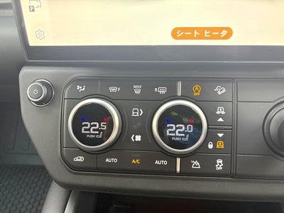 2025 LAND Rover DEFENDER — миниатюра 4