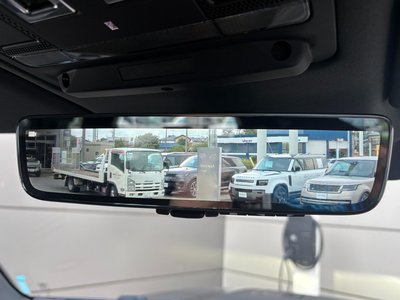 2025 LAND Rover DEFENDER — миниатюра 6