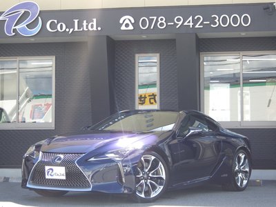 صورة مصغرة 2 لـ 2017 Lexus LC