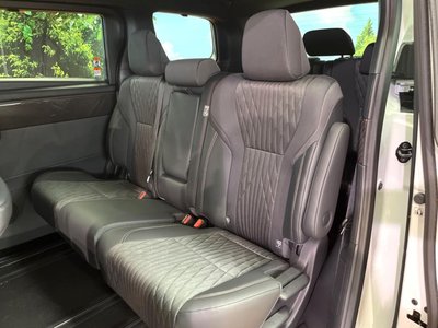 2026 Toyota ALPHARD 照片 23