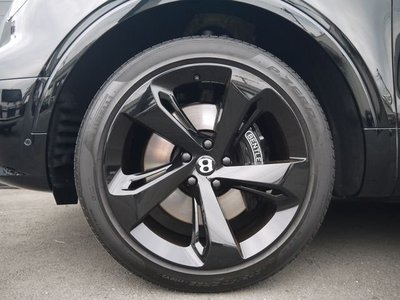 صورة مصغرة 35 لـ 2021 Bentley BENTAYGA