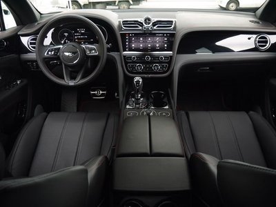 صورة مصغرة 4 لـ 2021 Bentley BENTAYGA