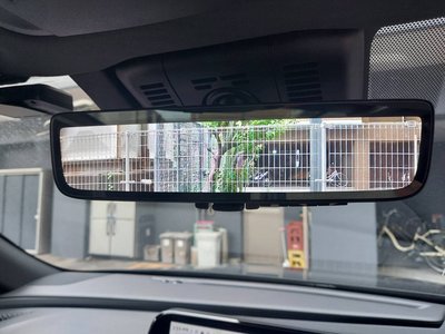 2025 Toyota CROWN ESTATE thumbnail 29