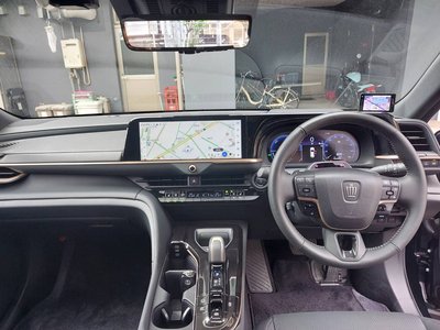 2025 Toyota CROWN ESTATE thumbnail 24