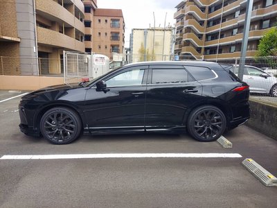 2025 Toyota CROWN ESTATE photo 4