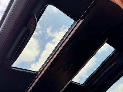2025 Toyota VELLFIRE — миниатюра 13