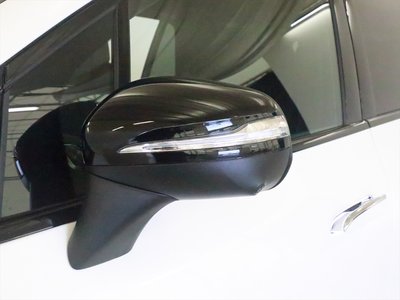 2023 Mercedes-BENZ EQS photo 7