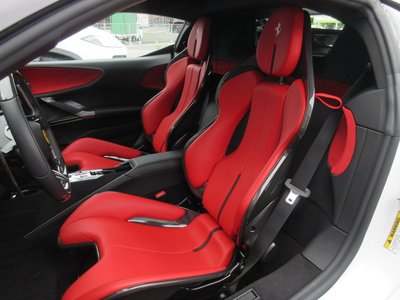 صورة 25 لـ 2021 Ferrari SF90 STRADALE