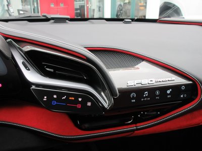 صورة 42 لـ 2021 Ferrari SF90 STRADALE