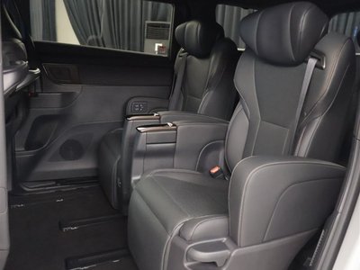 2024 Toyota ALPHARD — миниатюра 20