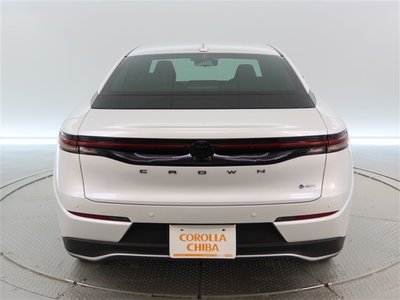 2025 Toyota CROWN CROSSOVER — миниатюра 4