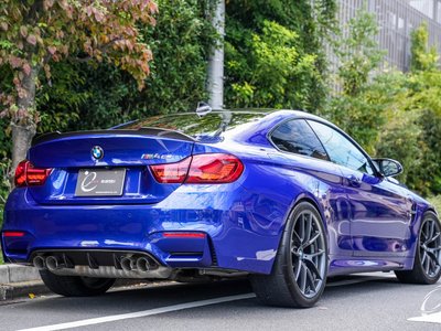 2018 BMW M4 COUPE photo 2