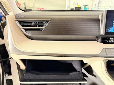 2023 Toyota CENTURY 照片 4