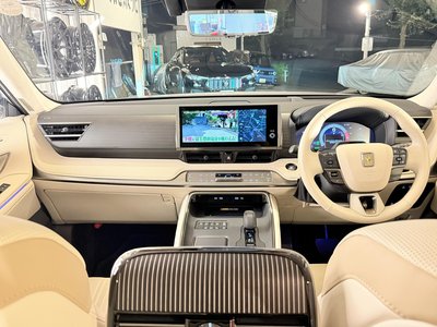 2023 Toyota CENTURY 照片 2