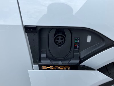 2023 AUDI E-TRON SPORTBACK 照片 64