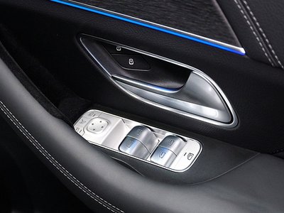 2026 Mercedes-BENZ GLS thumbnail 35